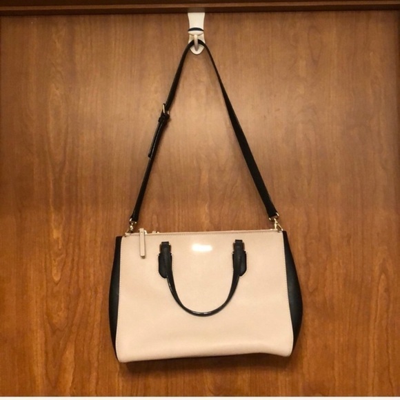 Kate Spade Cream and Black Large Leather Satchel Handbag with Crossbody Strap - Picture 3 of 10
